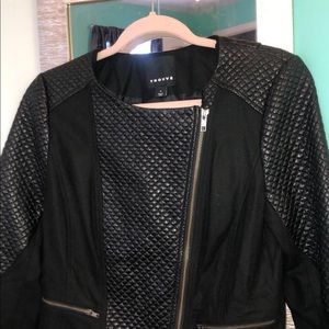 Small Trouve Moto Jacket w zipper and textured!